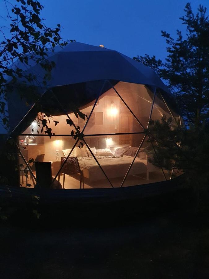 Podniebny Glamping Hotel Borsk Ngoại thất bức ảnh