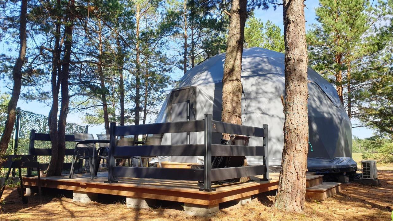 Podniebny Glamping Hotel Borsk Ngoại thất bức ảnh