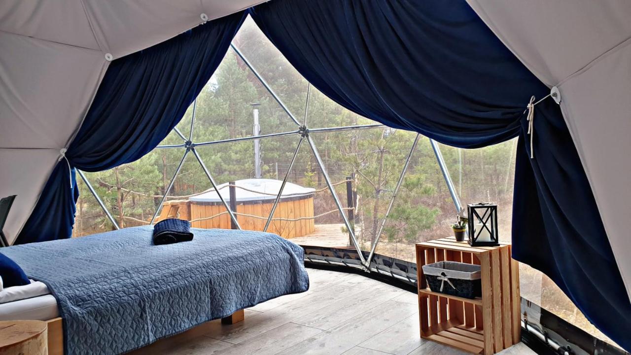 Podniebny Glamping Hotel Borsk Ngoại thất bức ảnh